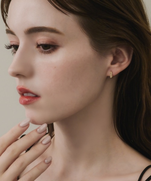 muku（ムク）の「PIERCE/DOUBLE ZIRCONIA LINE（ピアス（両耳用）・レディース・ゴールド/シルバー・FREE）」の20枚目の写真