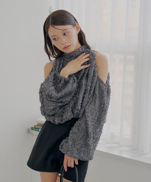 Chico(チコ)の「袖スリットボリュームアメスリブラウス(シャツ/ブラウス・レディース・ピンク/チャコールグレー/アイボリー・FREE)」の17枚目の写真