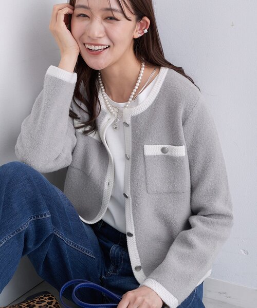 INDIVI(インディヴィ)の「【ミニブークレ素材】ジャケットライクカーディガン(カーディガン/ボレロ・レディース・ブラック/ネイビー/ライトグレー系4・05/13/15 /34/38)」の3枚目の写真