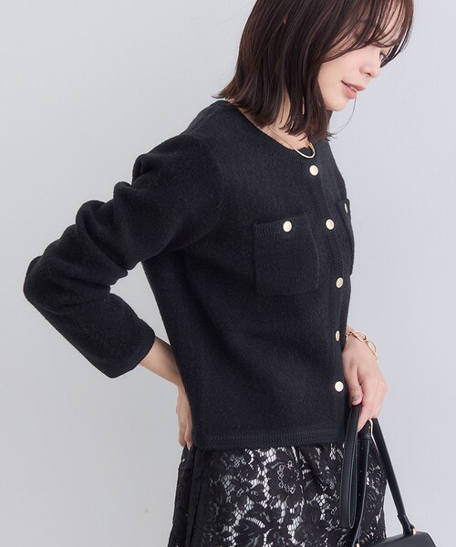INDIVI(インディヴィ)の「【ミニブークレ素材】ジャケットライクカーディガン(カーディガン/ボレロ・レディース・ブラック/ネイビー/ライトグレー系4・05/13/15 /34/38)」の6枚目の写真