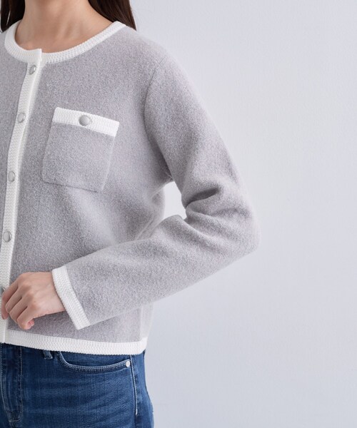 INDIVI(インディヴィ)の「【ミニブークレ素材】ジャケットライクカーディガン(カーディガン/ボレロ・レディース・ブラック/ネイビー/ライトグレー系4・05/13/15 /34/38)」の21枚目の写真