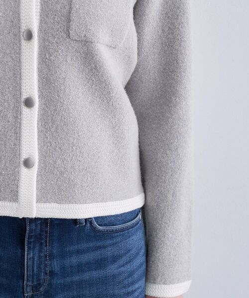 INDIVI(インディヴィ)の「【ミニブークレ素材】ジャケットライクカーディガン(カーディガン/ボレロ・レディース・ブラック/ネイビー/ライトグレー系4・05/13/15 /34/38)」の22枚目の写真