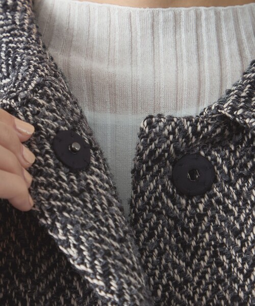 CAST:（キャストコロン）の「ヘリンボンツィードショールカラーコート（その他アウター・レディース・ネイビー/グレー系その他2・M/S）」の8枚目の写真