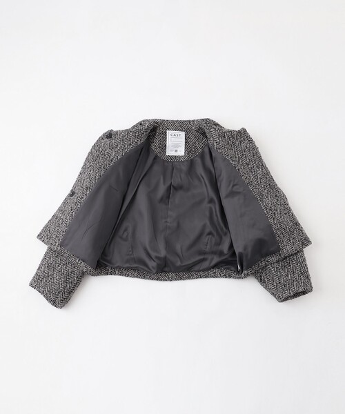 CAST:（キャストコロン）の「ヘリンボンツィードショールカラーコート（その他アウター・レディース・ネイビー/グレー系その他2・M/S）」の10枚目の写真