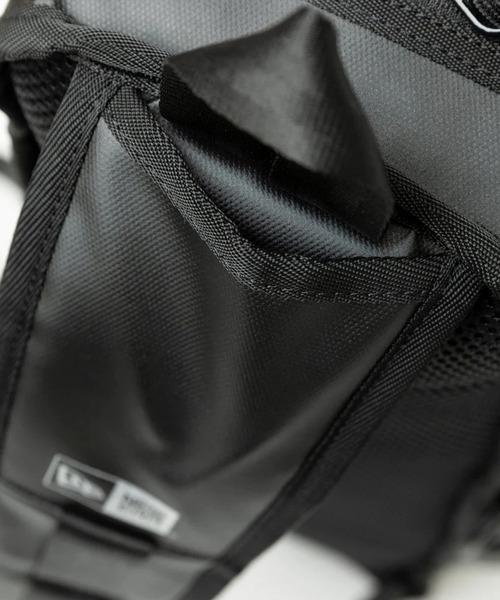 NEW ERA(ニューエラ)の「NEW ERA/ニューエラ ボディバッグ スリングボディバッグ 12L TPU ブラック 14521309(ボディバッグ/ウエストポーチ・メンズ・ブラック・FREE)」の9枚目の写真