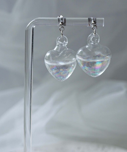 CERCA(チェルカ)の「jolie minette/お水入り オーロラ ガラス ピアス/アレルギー対応(ピアス(両耳用)・レディース・シルバー/シルバー系その他/ゴールド/ゴールド系その他/ゴールド系1/シルバー系1・FREE)」の22枚目の写真