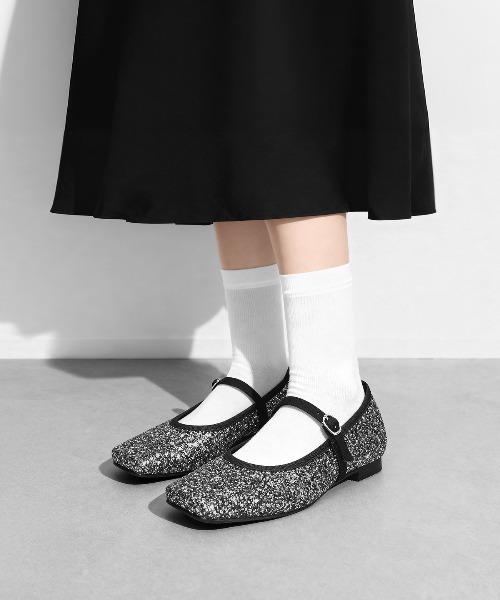 MAMIAN(マミアン)の「スクエアトゥ メリージェーン フラット(パンプス・レディース・レオパード/ブラック/ブラック系その他/シルバー/ブラック系その他2・24.5cm/24.0cm/23.5cm/23.0cm/25.0cm/22.5cm)」の1枚目の写真