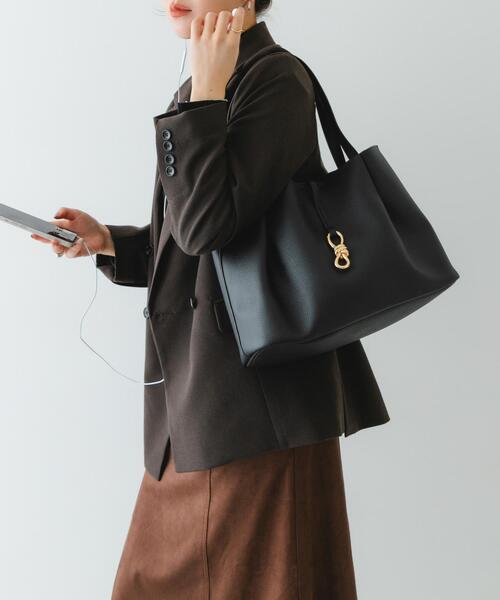 RODE SKO（ロデスコ）の「3WAYメタルリボンワイドトートバッグ（トートバッグ・レディース・グレー/ブラック・ONE）」の5枚目の写真