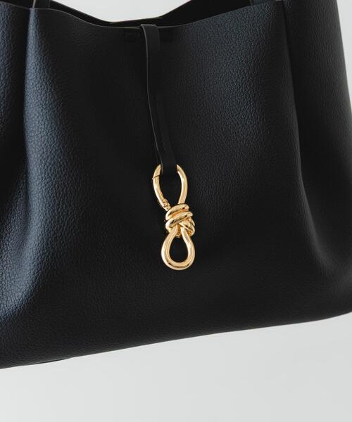 RODE SKO（ロデスコ）の「3WAYメタルリボンワイドトートバッグ（トートバッグ・レディース・グレー/ブラック・ONE）」の11枚目の写真