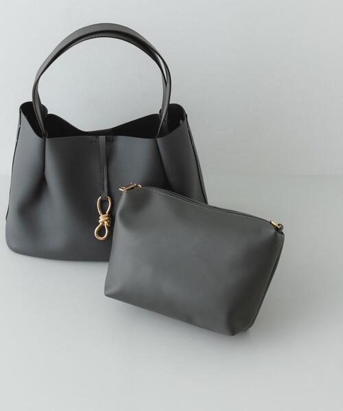 RODE SKO（ロデスコ）の「3WAYメタルリボンワイドトートバッグ（トートバッグ・レディース・グレー/ブラック・ONE）」の19枚目の写真