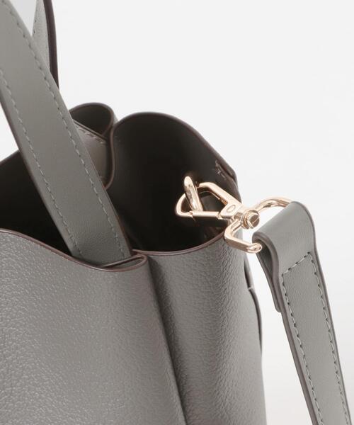 RODE SKO（ロデスコ）の「3WAYメタルリボンワイドトートバッグ（トートバッグ・レディース・グレー/ブラック・ONE）」の22枚目の写真