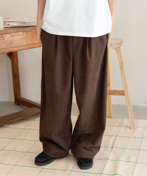 bashful base Oriental（バッシュフルベースオリエンタル）の「【bbO】ロゴ1タックワイドコーデュロイパンツ（その他パンツ・メンズ・ブラック/ブラウン・SMALL/MEDIUM/LARGE）」の5枚目の写真