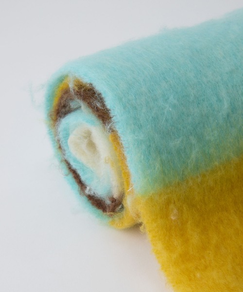 PENNEYS（ぺニーズ）の「PENNEYS/ペニーズ 別注 THE FOX ロゴタグ ボリューム ボーダーマフラー（マフラー・レディース・グレー系/ブルー系2/ブルー系1/ブルー系/ピンク系・FREE）」の12枚目の写真