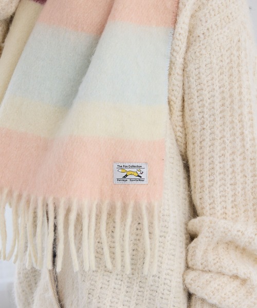 PENNEYS（ぺニーズ）の「PENNEYS/ペニーズ 別注 THE FOX ロゴタグ ボリューム ボーダーマフラー（マフラー・レディース・グレー系/ブルー系2/ブルー系1/ブルー系/ピンク系・FREE）」の19枚目の写真