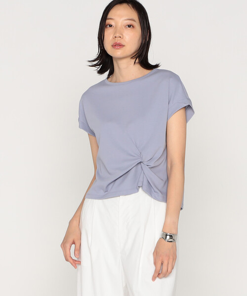 K.T KIYOKO TAKASE（キヨコタカセ）の「【 一部WEB限定カラー 】コットン強撚ポンチ デザインタックシャツ（Tシャツ/カットソー・レディース・ブルー/サックスブルー/ラベンダー/ベージュ/ミント/ピンク・9号/11号）」の5枚目の写真