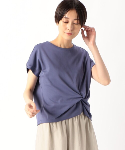 K.T KIYOKO TAKASE（キヨコタカセ）の「【 一部WEB限定カラー 】コットン強撚ポンチ デザインタックシャツ（Tシャツ/カットソー・レディース・ブルー/サックスブルー/ラベンダー/ベージュ/ミント/ピンク・9号/11号）」の15枚目の写真