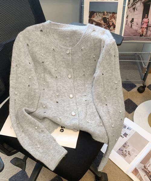 Miniministore（ミニミニストア）の「パール付き ニットカーディガン大人可愛い（ニット/セーター・レディース・ブルー/グレー/アイボリー・FREE）」の14枚目の写真