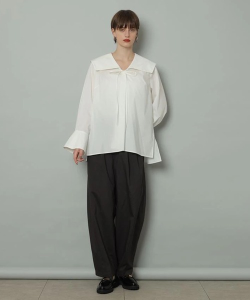 CADUNE（カデュネ）の「梳毛カーヴィーパンツ（その他パンツ・レディース・ブラウン・34/36/38）」の4枚目の写真