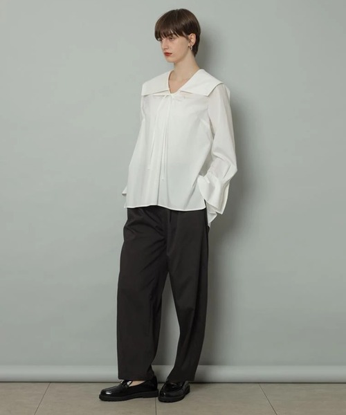 CADUNE（カデュネ）の「梳毛カーヴィーパンツ（その他パンツ・レディース・ブラウン・34/36/38）」の7枚目の写真