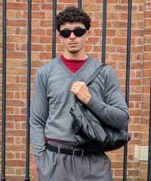 AUREN（オーレン）の「【ユニセックス】Vネックベーシックニット（ニット/セーター・メンズ）」