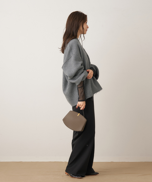 plage(プラージュ)の「R’IAM シルエットブラウス(シャツ/ブラウス・レディース・アイボリー/チャコールグレー・FREE)」の17枚目の写真