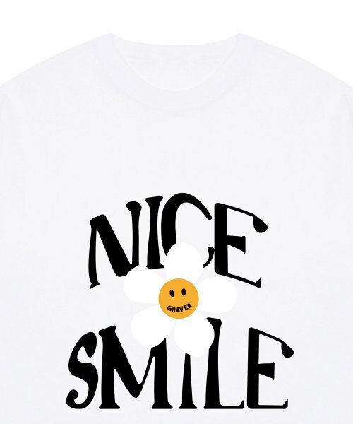 GRAVER（グレーバー）の「[ユニセックス]ナイススマイルロゴフラワー半袖Tシャツ_ホワイト（Tシャツ/カットソー・レディース・ホワイト・SMALL/MEDIUM/LARGE/X-LARGE）」の3枚目の写真