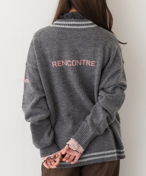 EGLANTINE(エグランティーヌ)の「EGLANTINE ライン入りロゴニット(ニット/セーター・レディース・レッド/ブラック/チャコールグレー・38)」の2枚目の写真