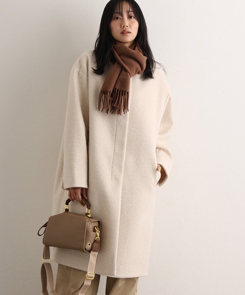 ElegChic(エレグシック)の「フェイクウールラムライクコート(ノーカラーコート・レディース・モカ/アイボリー/ネイビー・M/L)」の5枚目の写真