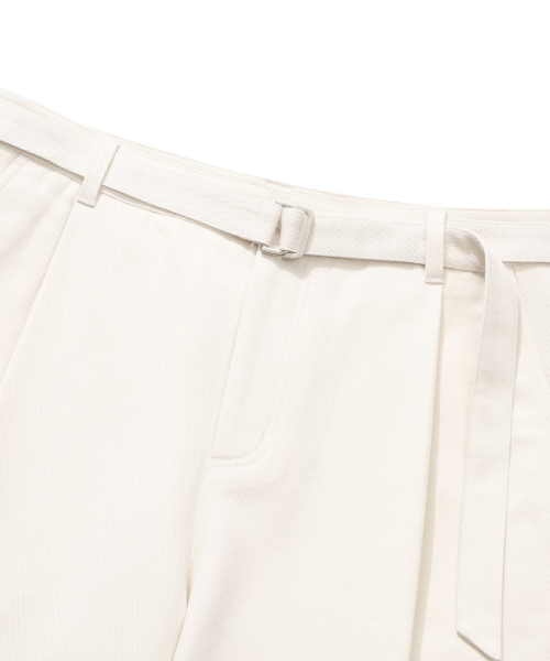 COVERNAT(カバーナット)の「コットンツイルツータックセミワイドフィットチノパンツアイボリー(その他パンツ・レディース・その他・SMALL/MEDIUM/LARGE/X-LARGE)」の4枚目の写真