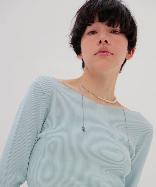 DRESSLAVE(ドレスレイブ)の「rib slim fit pull(リブスリムフィットプルオーバー)(Tシャツ/カットソー・レディース・ホワイト/ネイビー/ブルー・38)」の7枚目の写真
