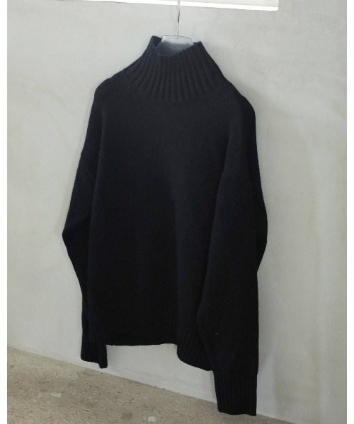 anuke(アンヌーク)の「Merinowool Turtle Knit(ニット/セーター・レディース・クリーム/ブラック/ブルー系その他・FREE)」の10枚目の写真