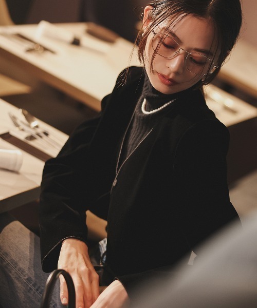 ニュアンスウェーブベルベットジャケット（ノーカラージャケット