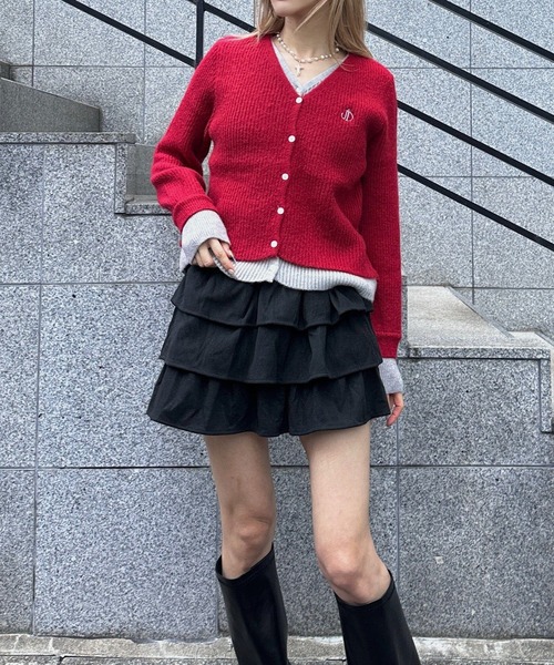 Judin(ジュディン)の「Layered two-tone cardigan【JD】(ニット/セーター・レディース・ブラウン/レッド/ブラック・FREE)」の12枚目の写真