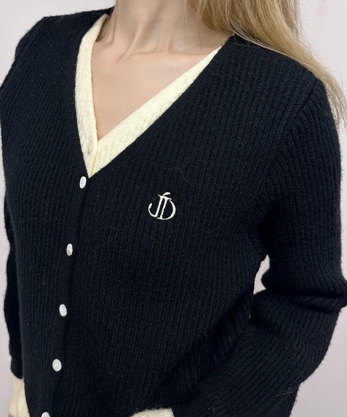Judin(ジュディン)の「Layered two-tone cardigan【JD】(ニット/セーター・レディース・ブラウン/レッド/ブラック・FREE)」の16枚目の写真