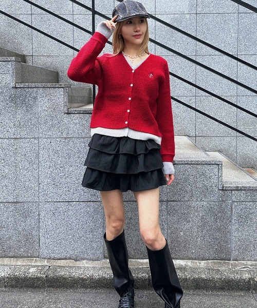 Judin(ジュディン)の「Layered two-tone cardigan【JD】(ニット/セーター・レディース・ブラウン/レッド/ブラック・FREE)」の14枚目の写真