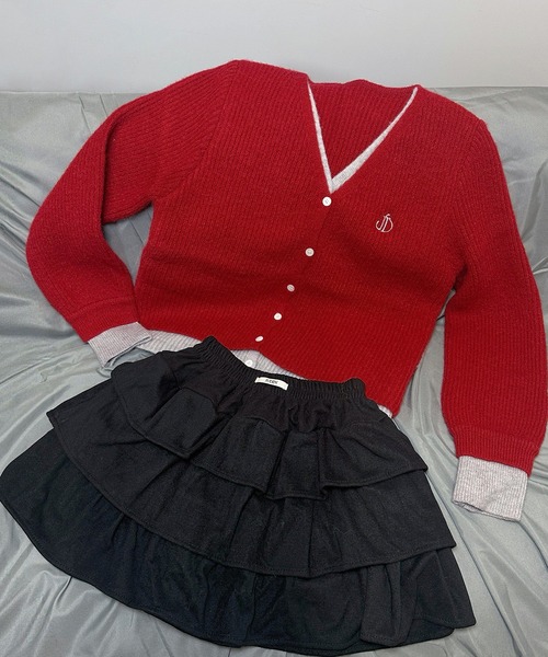 Judin(ジュディン)の「Layered two-tone cardigan【JD】(ニット/セーター・レディース・ブラウン/レッド/ブラック・FREE)」の15枚目の写真