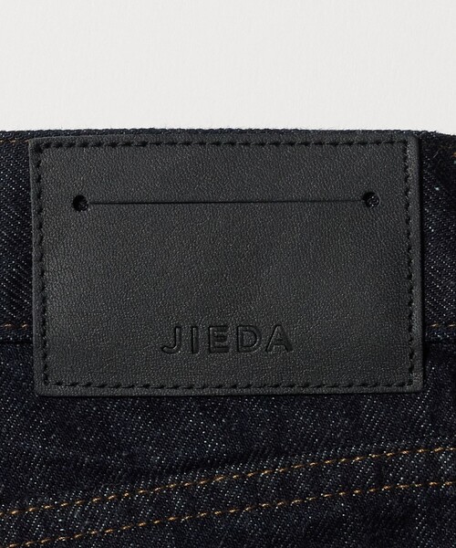 JIEDA(ジエダ)の「<JIEDA>ツイスト デニム パンツ(デニムパンツ・メンズ・ブラック/ネイビー・1/2)」の7枚目の写真