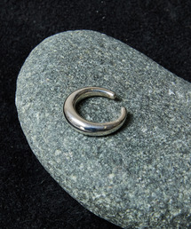 IVXLCDM（アイヴィーエックスエルシーディエム）の「IVXLCDM アイブイエックスエルシーディーエム / FLOAT EAR CUFF シルバー925フロートイヤーカフ / IVX-A510（イヤーカフ）」