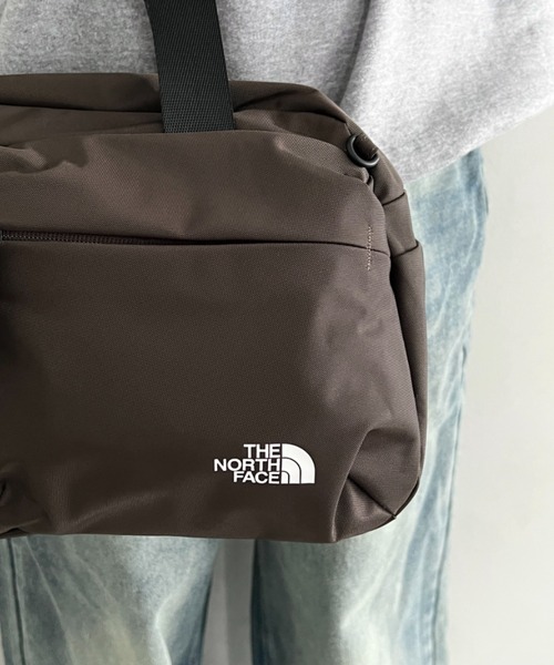 THE NORTH FACE(ザノースフェイス)の「THE NORTH FACE(ザ・ノースフェイス)/A4収納可 軽量 ダッフルバッグ ショルダーバッグ ボストンバッグ ロゴプリント/SP DUFFLE BAG S(ボストンバッグ・レディース・ブラウン/ブラック/カーキ/ダークパープル・FREE)」の17枚目の写真