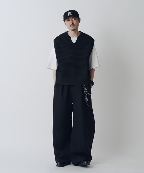 Lui's（ルイス）の「SURJENT ノースリーブスキッパーニット（ニット/セーター・メンズ・ブラック/アイボリー・1/2）」の12枚目の写真