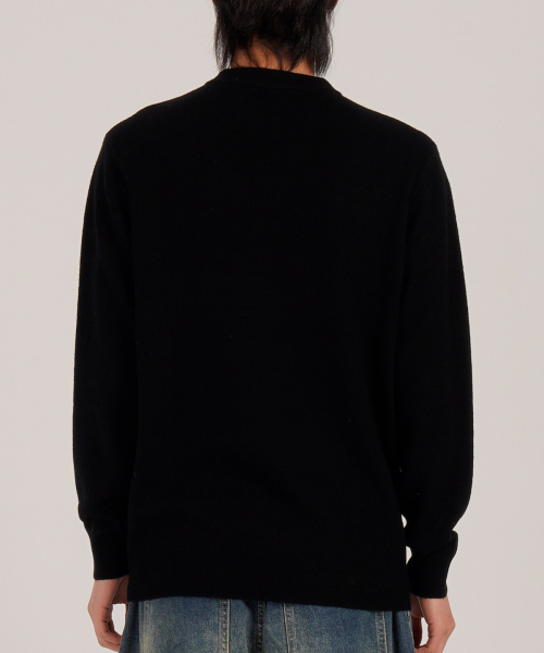 BUTTON SEOUL（ボタンソウル）の「[ウール90] ミニマルクルーネックデイリーニット (ブラック)（ニット/セーター・メンズ・その他・MEDIUM/LARGE/X-LARGE）」の5枚目の写真