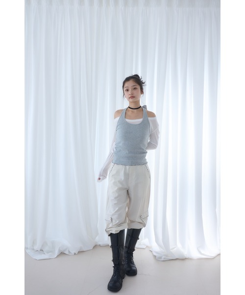 Smyeon(スミョン)の「Eyelet design cargopants/ハトメデザインカーゴパンツ(カーゴパンツ・レディース・チャコールグレー/アイボリー・SMALL/MEDIUM)」の3枚目の写真