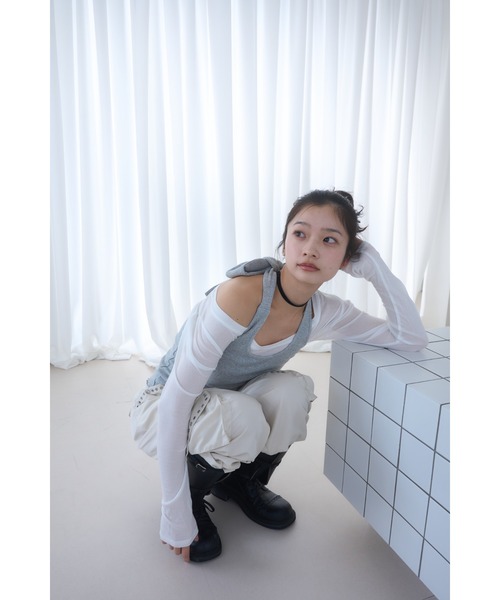 Smyeon(スミョン)の「Eyelet design cargopants/ハトメデザインカーゴパンツ(カーゴパンツ・レディース・チャコールグレー/アイボリー・SMALL/MEDIUM)」の5枚目の写真