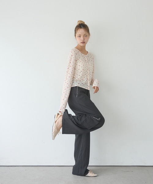 Smyeon(スミョン)の「Eyelet design cargopants/ハトメデザインカーゴパンツ(カーゴパンツ・レディース・チャコールグレー/アイボリー・SMALL/MEDIUM)」の21枚目の写真