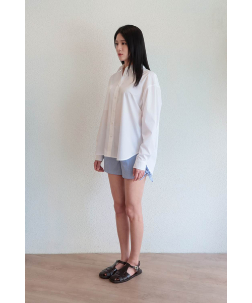 KUME(クメ)の「Wrinkle Free Over-Fit Shirt, White(シャツ/ブラウス・レディース・その他・FREE)」の3枚目の写真