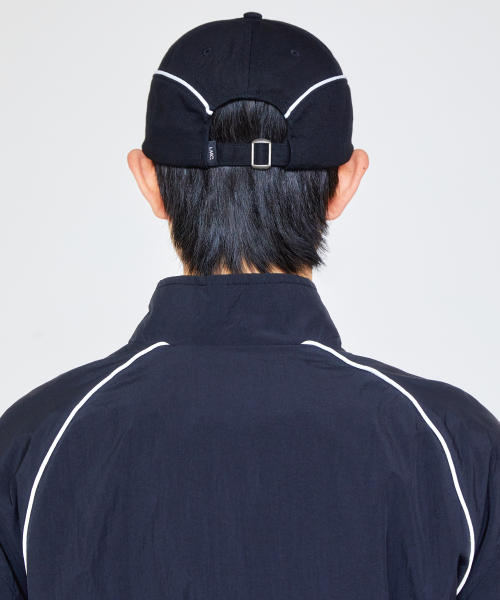 LMCの「PIPING LINE TRACK CAP black(キャップ・レディース・その他・ONE SIZE)」の4枚目の写真