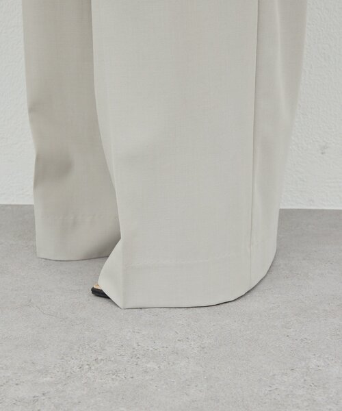 GALLARDAGALANTE(ガリャルダガランテ)の「【ウエスト調整可能】【手洗い可】梳毛タックワイドパンツ(その他パンツ・レディース・ベージュ/ライトグレー・0/1)」の18枚目の写真