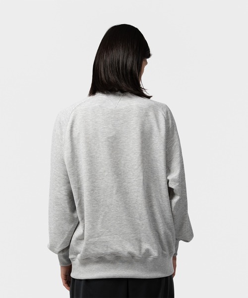 DAIWA PIER39（ダイワピア39）の「DAIWA PIER39  TECH SWEAT CREW FREEDOM SLEEVE　ダイワ ピア39（スウェット・メンズ・ブルー/ヘザーグレー/ブラック/ブラウン・S/M/L/XL）」の21枚目の写真
