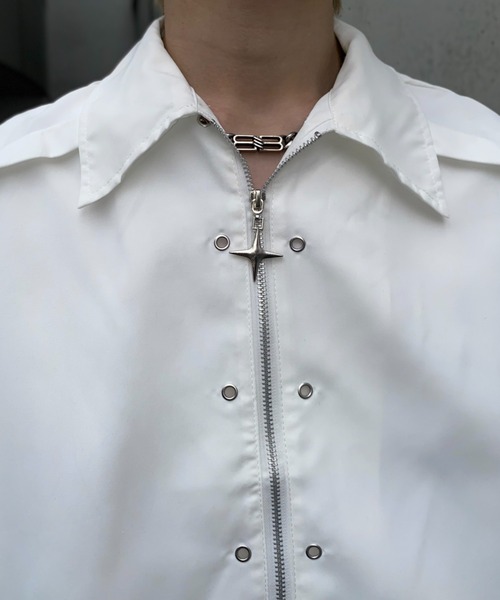 lilful(リルフル)の「【26年春夏新作】クロスジップアップギミック半袖シャツ(シャツ/ブラウス・メンズ・ブラック/ホワイト・L/M)」の11枚目の写真