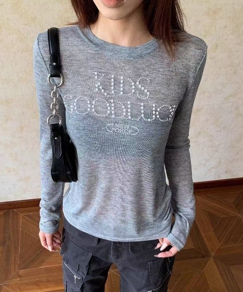 Achic(アシック)の「ラインストーンロゴ シアーリブロンT(Tシャツ/カットソー・レディース・グレー/ブラック・M)」の4枚目の写真